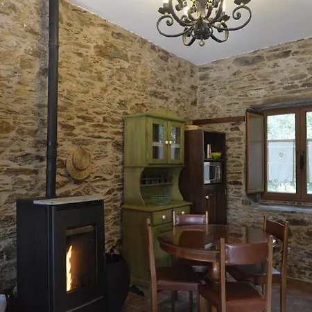 Molino Casa Maquia De Medin * O Pino